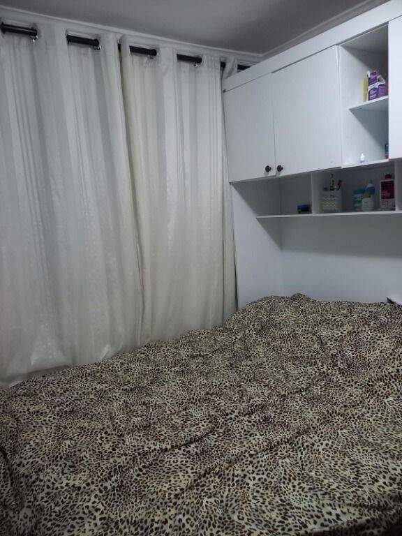 Apartamento à venda com 2 quartos, 49m² - Foto 2