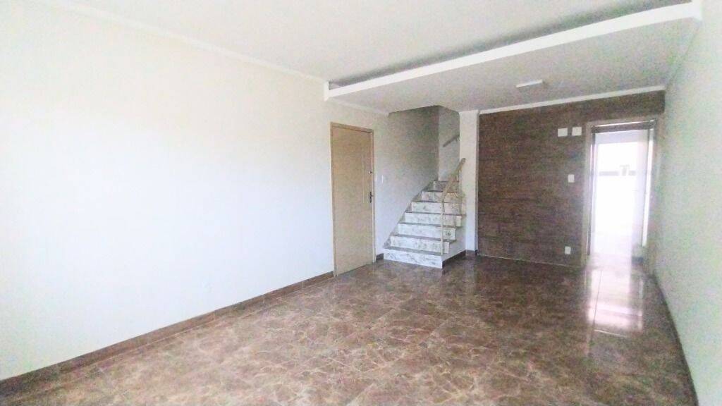 Casa à venda com 2 quartos, 150m² - Foto 16