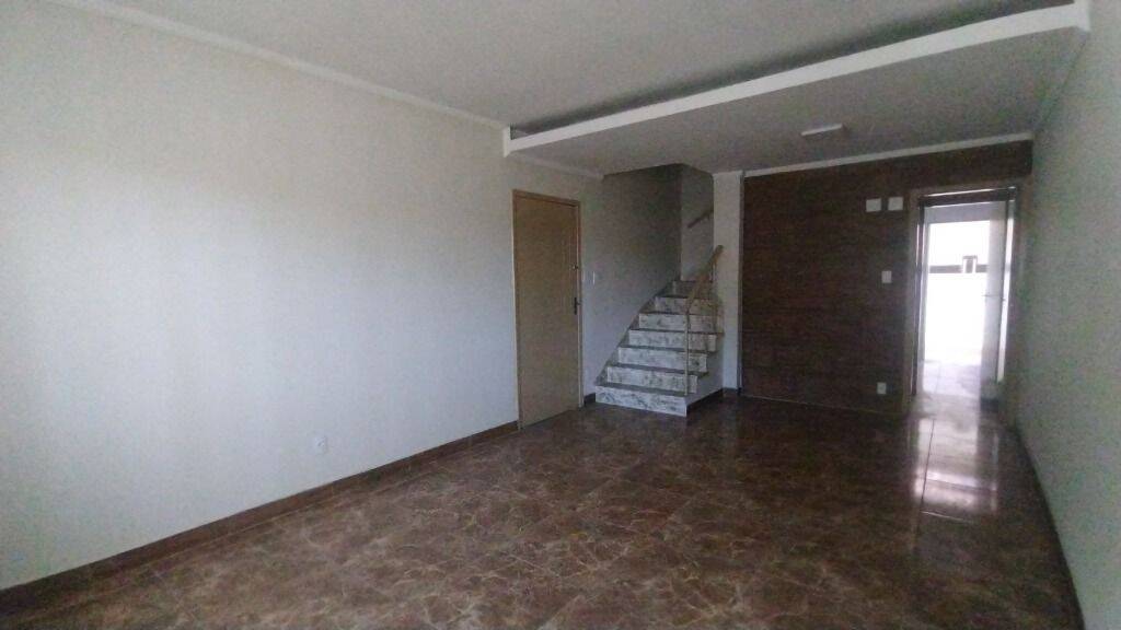 Casa à venda com 2 quartos, 150m² - Foto 13