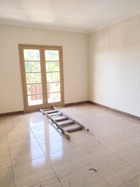 Casa à venda com 2 quartos, 150m² - Foto 20