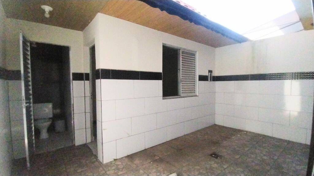 Casa à venda com 2 quartos, 150m² - Foto 19