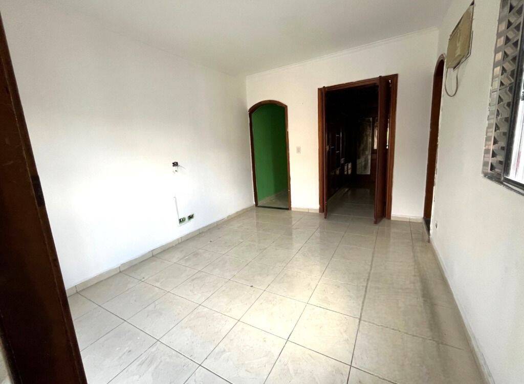 Casa à venda com 5 quartos, 140m² - Foto 14