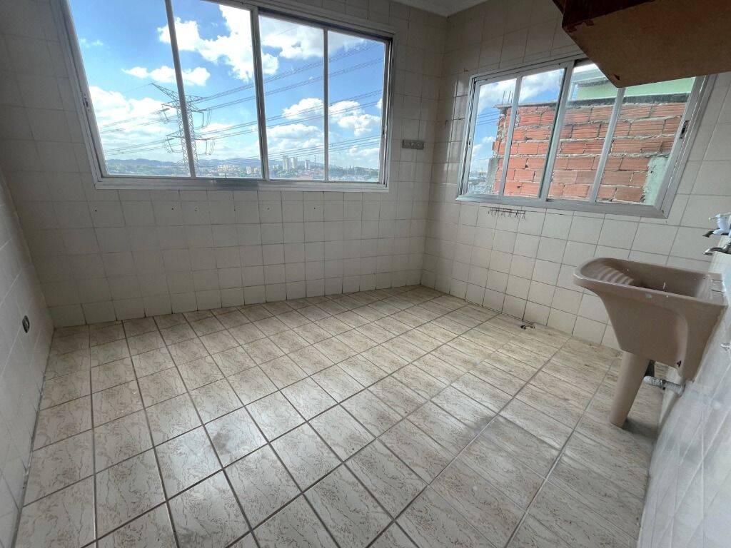 Casa à venda com 5 quartos, 140m² - Foto 19