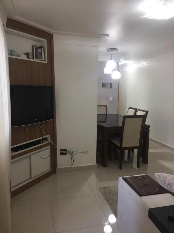 Apartamento à venda com 2 quartos, 62m² - Foto 3