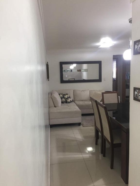 Apartamento à venda com 2 quartos, 62m² - Foto 5