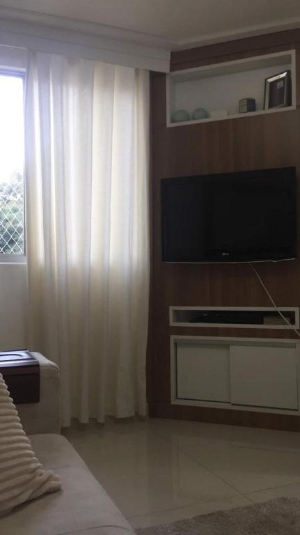 Apartamento à venda com 2 quartos, 62m² - Foto 7