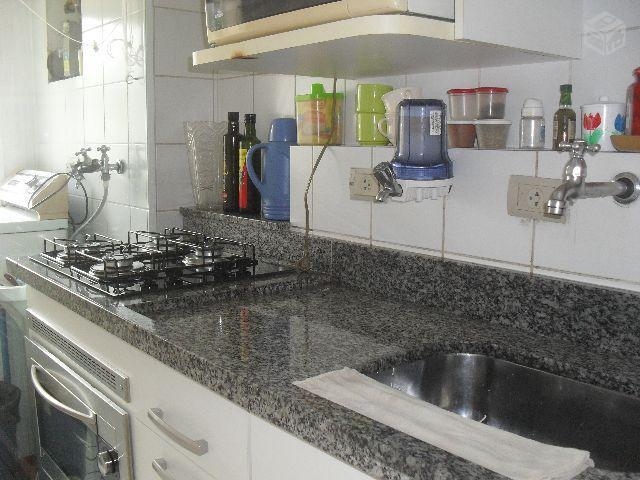 Apartamento à venda com 2 quartos, 64m² - Foto 12