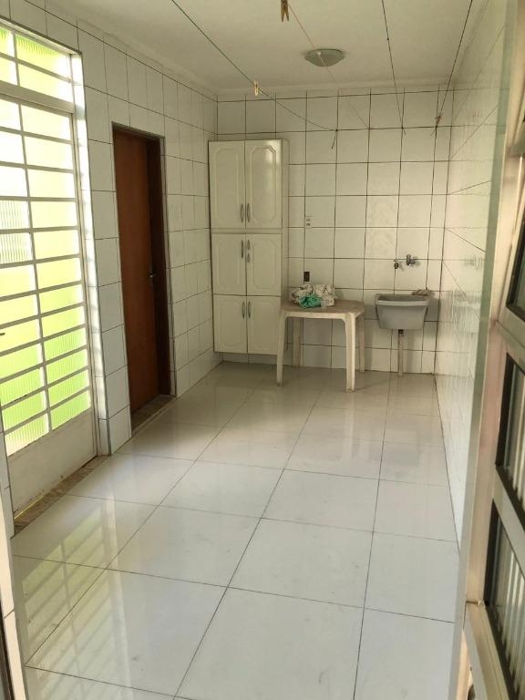 Sobrado à venda com 3 quartos, 220m² - Foto 3