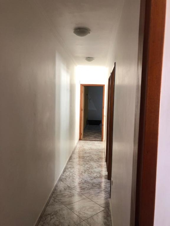 Sobrado à venda com 3 quartos, 220m² - Foto 4