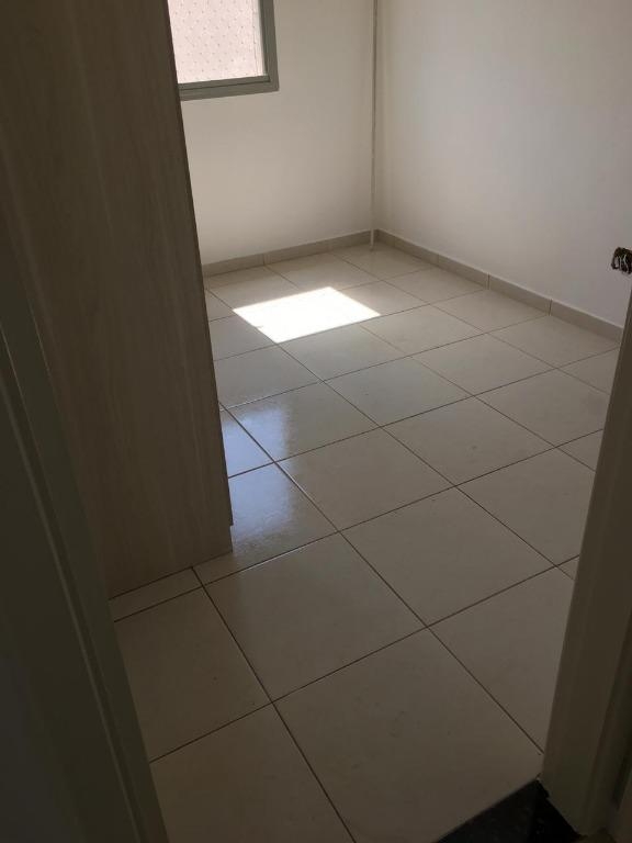 Apartamento à venda com 2 quartos, 50m² - Foto 12