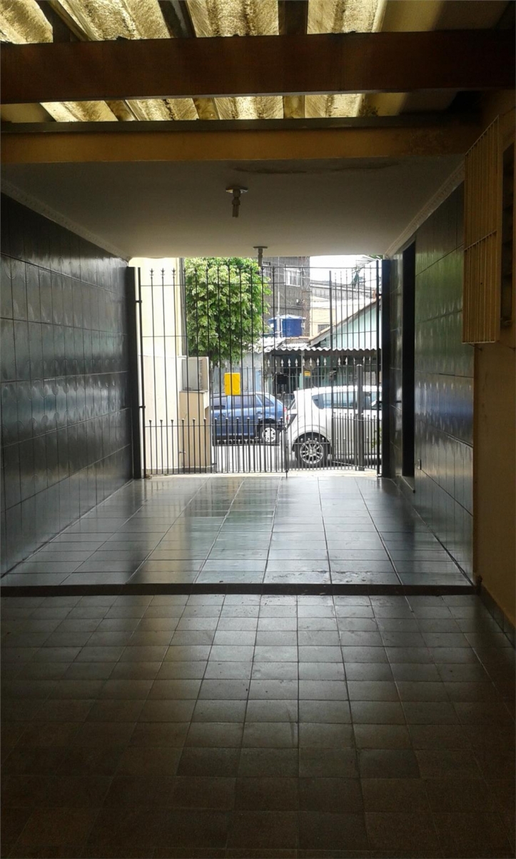 Sobrado à venda com 4 quartos, 200m² - Foto 39