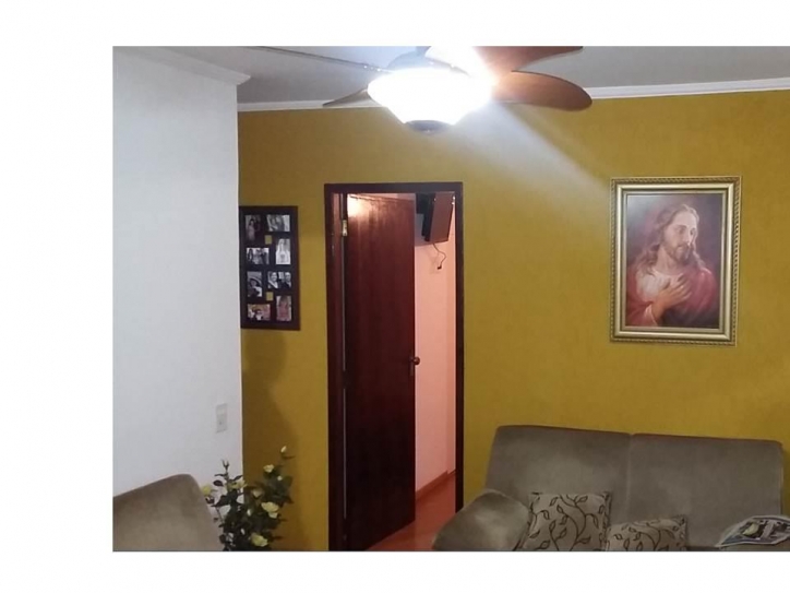 Apartamento à venda com 2 quartos, 60m² - Foto 1