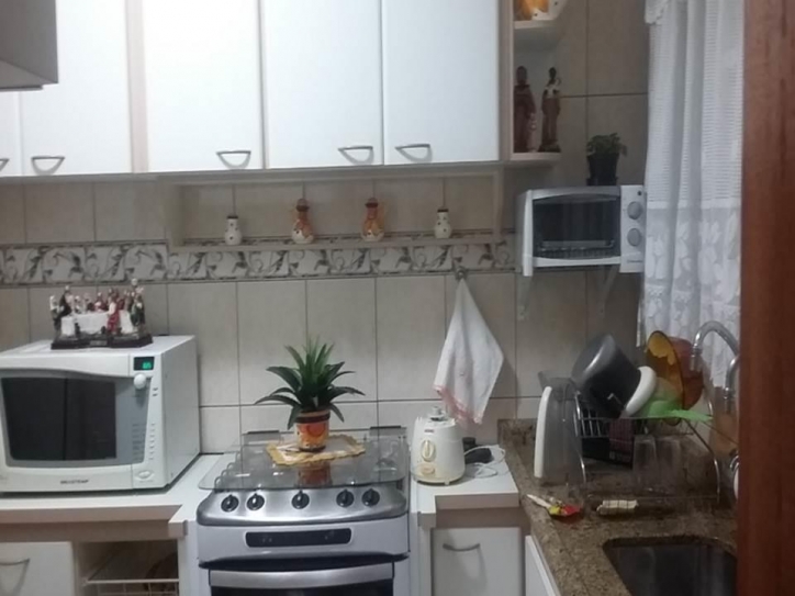 Apartamento à venda com 2 quartos, 60m² - Foto 10