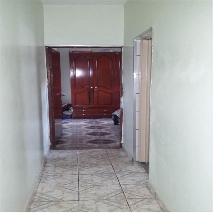 Casa à venda com 2 quartos, 100m² - Foto 4