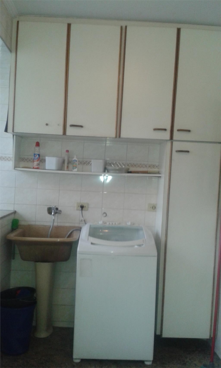 Sobrado à venda com 3 quartos, 200m² - Foto 6