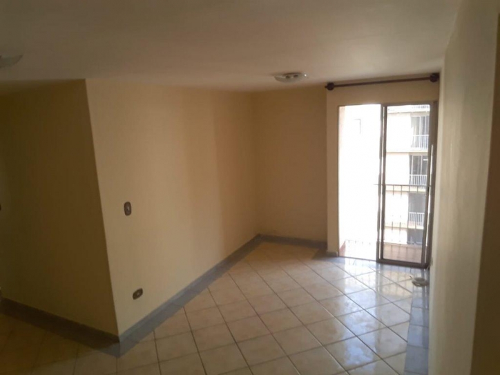 Apartamento à venda com 2 quartos, 62m² - Foto 3