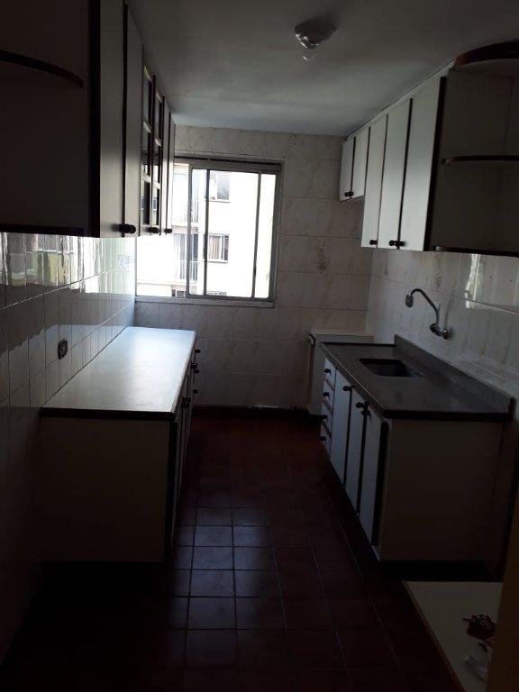 Apartamento à venda com 2 quartos, 62m² - Foto 8