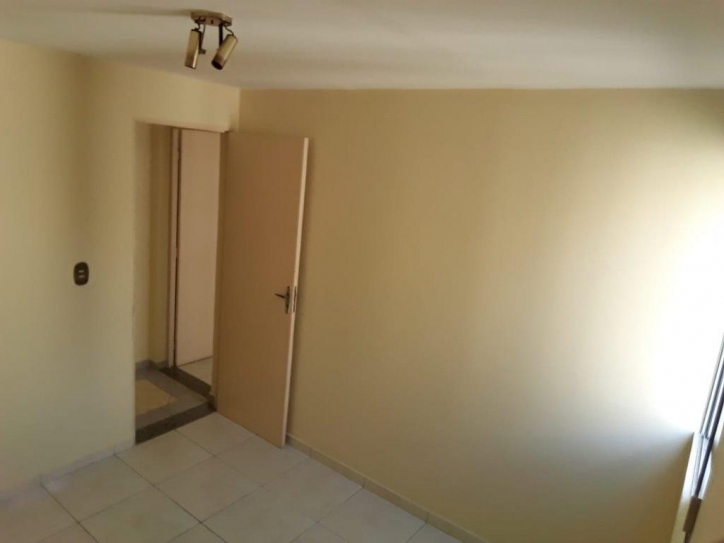 Apartamento à venda com 2 quartos, 62m² - Foto 15