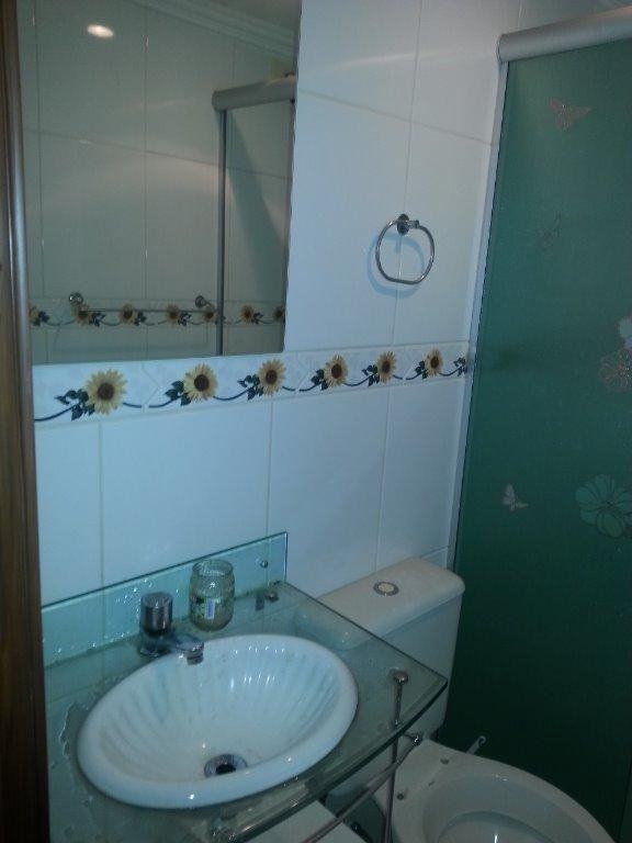 Apartamento à venda com 3 quartos, 60m² - Foto 17