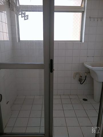 Apartamento à venda com 2 quartos, 52m² - Foto 2