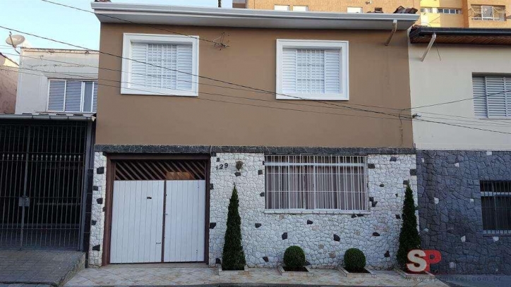 Sobrado à venda e aluguel com 4 quartos, 170m² - Foto 1