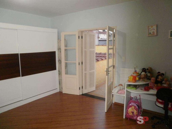 Sobrado à venda e aluguel com 4 quartos, 170m² - Foto 9