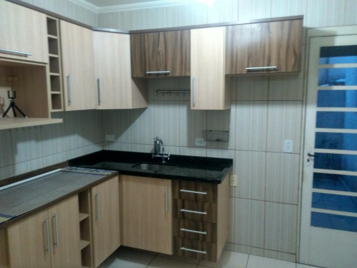 Sobrado à venda com 2 quartos, 65m² - Foto 1