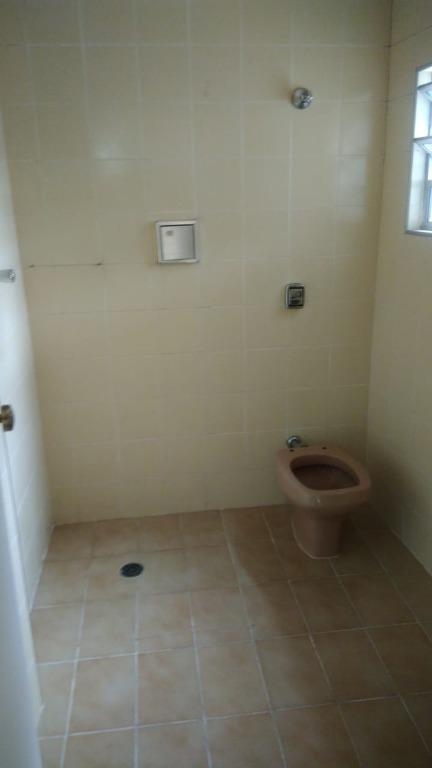 Sobrado à venda com 3 quartos, 300m² - Foto 25