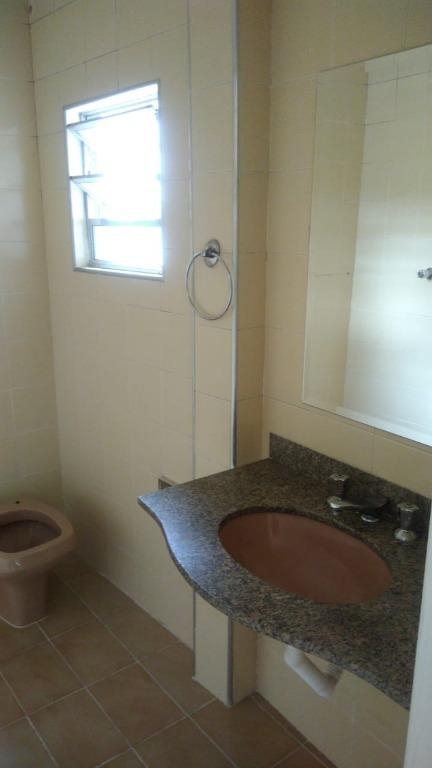 Sobrado à venda com 3 quartos, 300m² - Foto 26