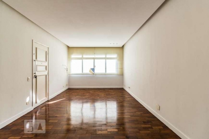 Apartamento à venda com 3 quartos, 108m² - Foto 1