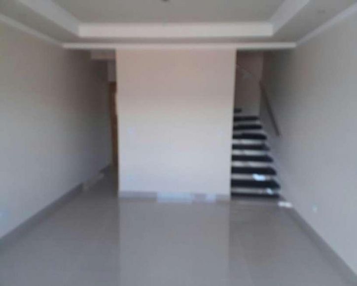 Sobrado à venda com 3 quartos, 140m² - Foto 4