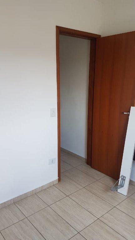 Sobrado à venda com 2 quartos, 68m² - Foto 12