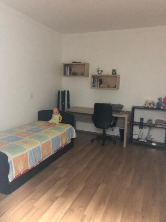 Sobrado à venda com 3 quartos, 200m² - Foto 8