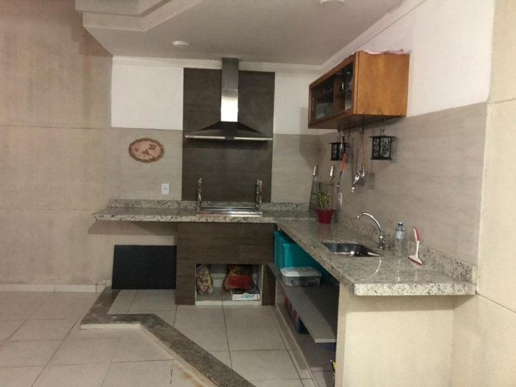 Sobrado à venda com 3 quartos, 200m² - Foto 20