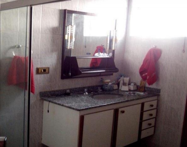 Sobrado à venda com 4 quartos, 250m² - Foto 8