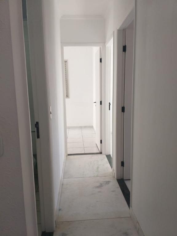 Apartamento à venda com 3 quartos, 60m² - Foto 13