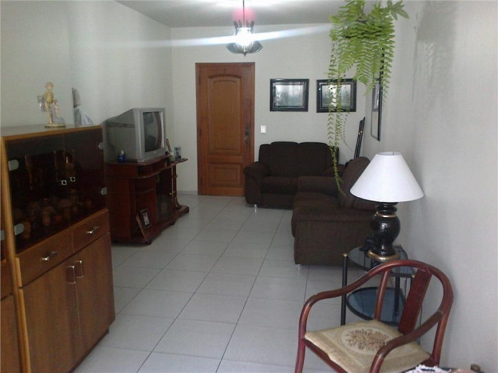 Apartamento à venda com 3 quartos, 100m² - Foto 2