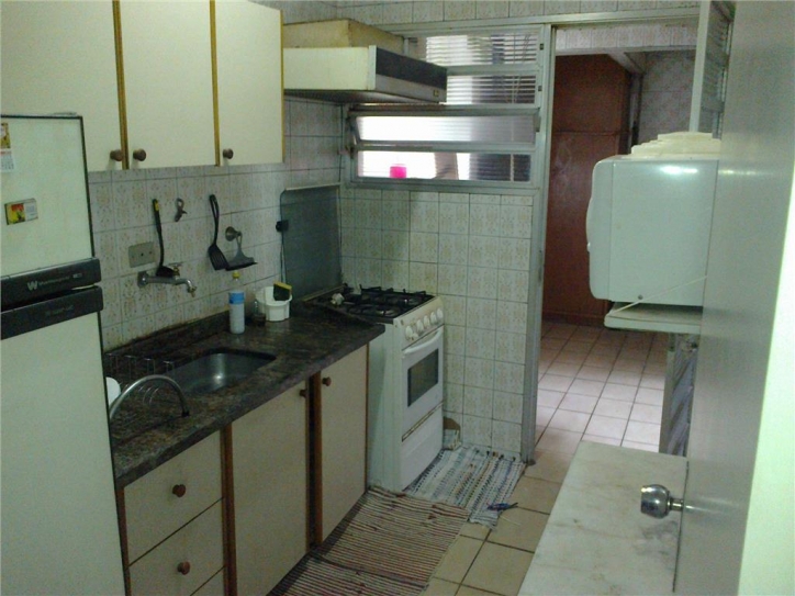 Apartamento à venda com 3 quartos, 100m² - Foto 3