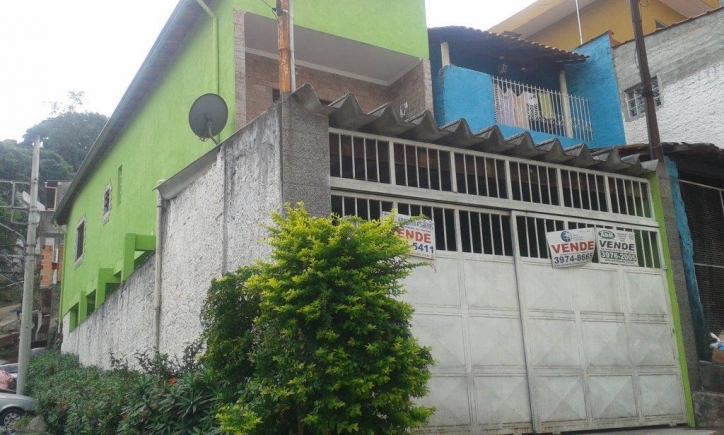 Casa à venda com 2 quartos, 200m² - Foto 19