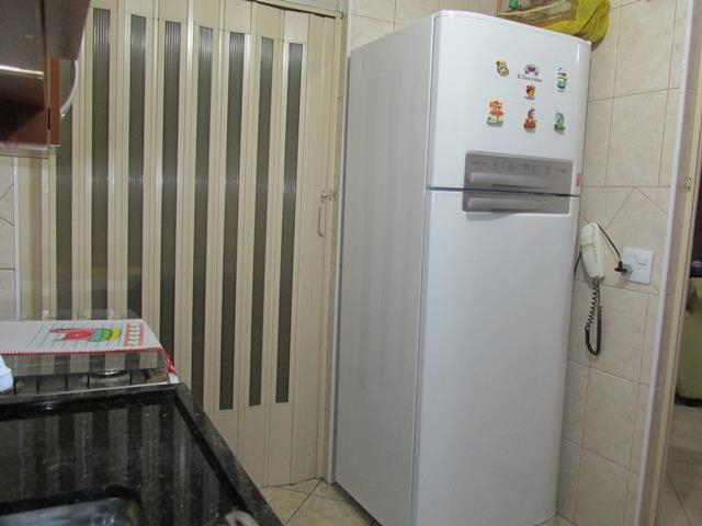 Apartamento à venda com 2 quartos, 57m² - Foto 13