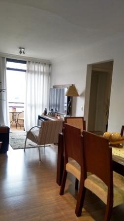 Apartamento à venda com 2 quartos, 64m² - Foto 9