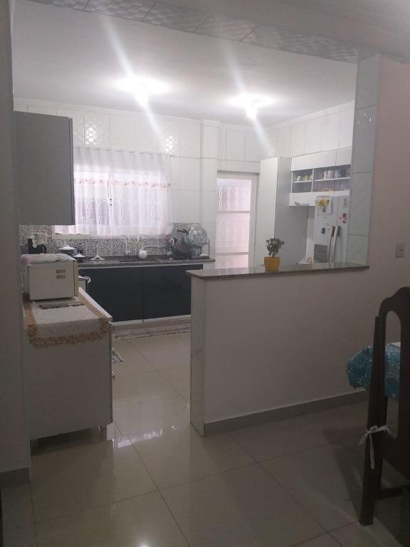 Casa à venda com 2 quartos, 230m² - Foto 9