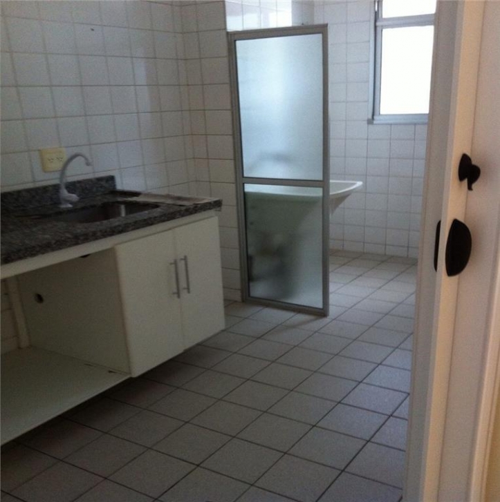 Apartamento à venda com 2 quartos, 50m² - Foto 2