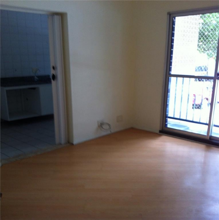 Apartamento à venda com 2 quartos, 50m² - Foto 3