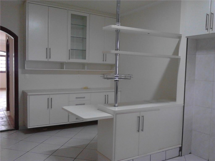 Sobrado à venda com 3 quartos, 150m² - Foto 4