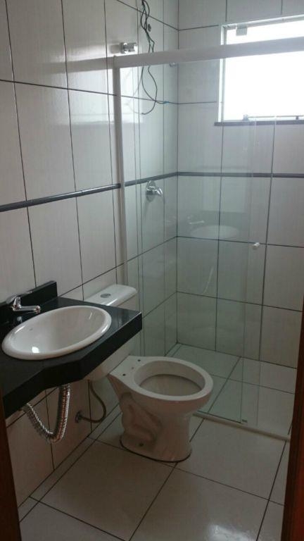 Sobrado à venda com 3 quartos, 200m² - Foto 1