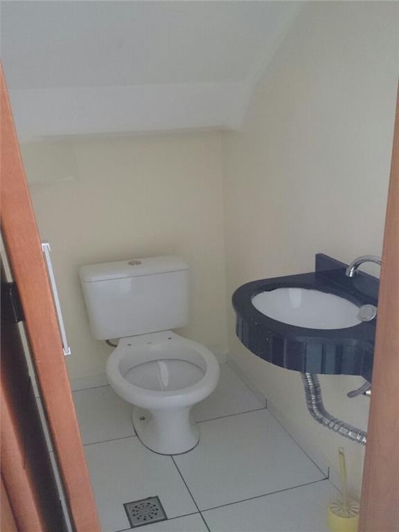 Sobrado à venda com 3 quartos, 200m² - Foto 3