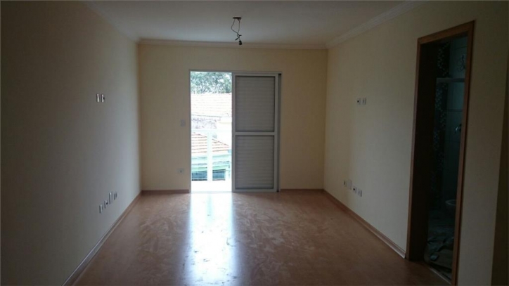 Sobrado à venda com 3 quartos, 200m² - Foto 19