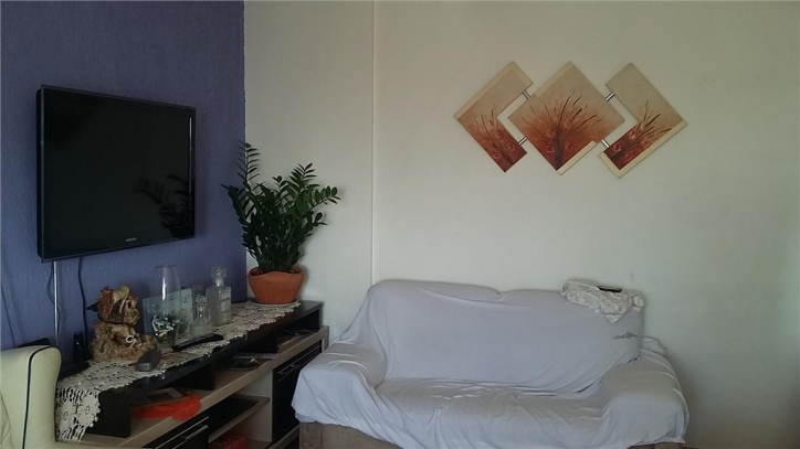 Apartamento à venda com 2 quartos, 60m² - Foto 7