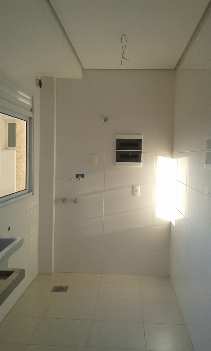 Apartamento à venda com 3 quartos, 87m² - Foto 28